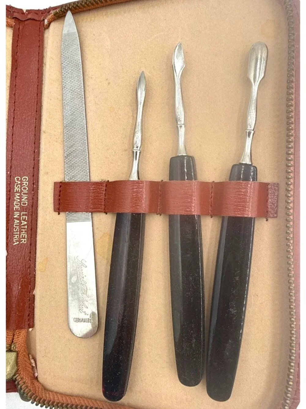 Vtg Manicure Set With Tools Made In Austria File Scissors Clippers & Pushers Fil